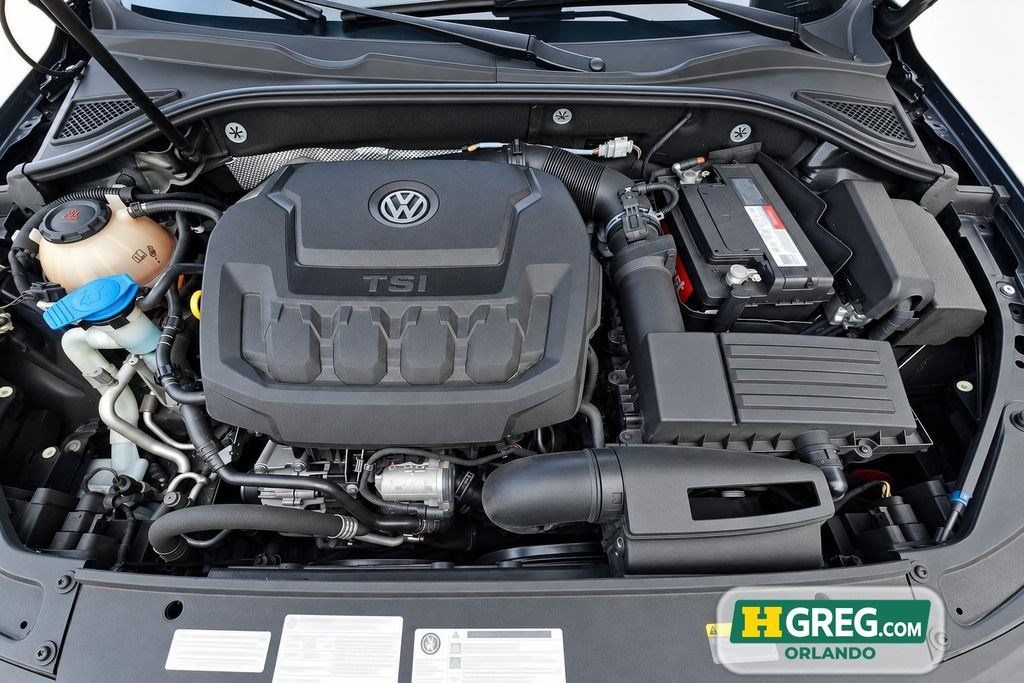 Used 2018 Volkswagen Passat 2.0T SE FWD image 16