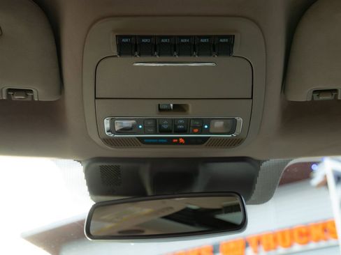 Used 2025 Ford F450 Platinum w/ Platinum Plus Package image 17