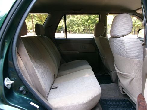 Used 2000 Toyota 4Runner SR5 image 25