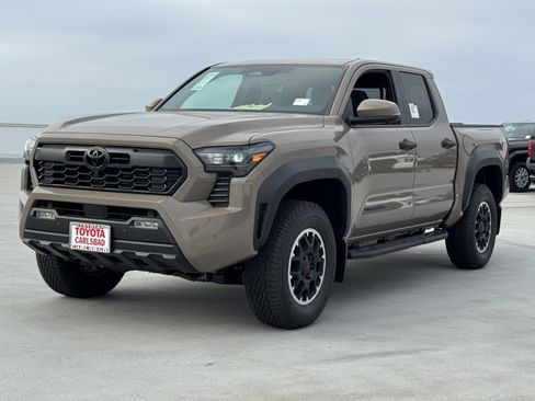 New 2026 Toyota Tacoma TRD Off-Road AWD/4WD image 11