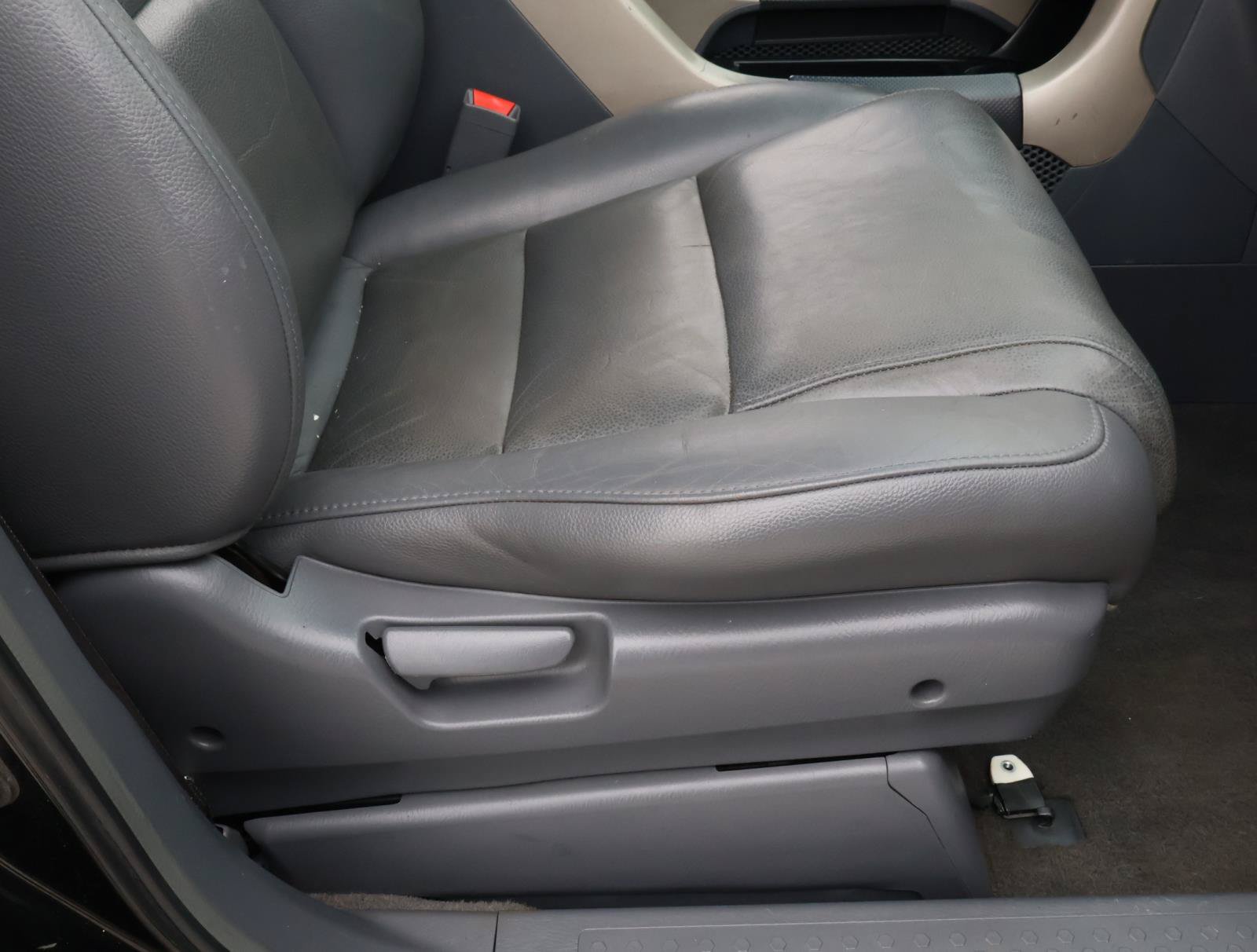 Used 2008 Honda Pilot EX-L image 15