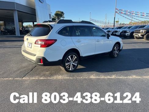 Used 2019 Subaru Outback 2.5i Limited image 3