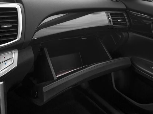 Used 2015 Honda Accord Sport image 16