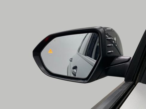 Certified 2025 Hyundai Kona SEL AWD/4WD image 19
