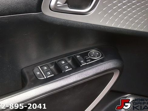 Certified 2024 Kia Soul LX w/ Option Group 015 FWD image 11