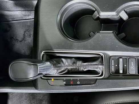 Certified 2025 Honda Civic Sport image 19