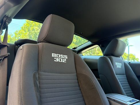 Used 2012 Ford Mustang Boss 302 RWD image 20