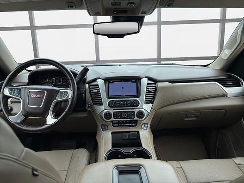 Used 2019 GMC Yukon XL SLT w/ Open Road Package AWD/4WD image 19