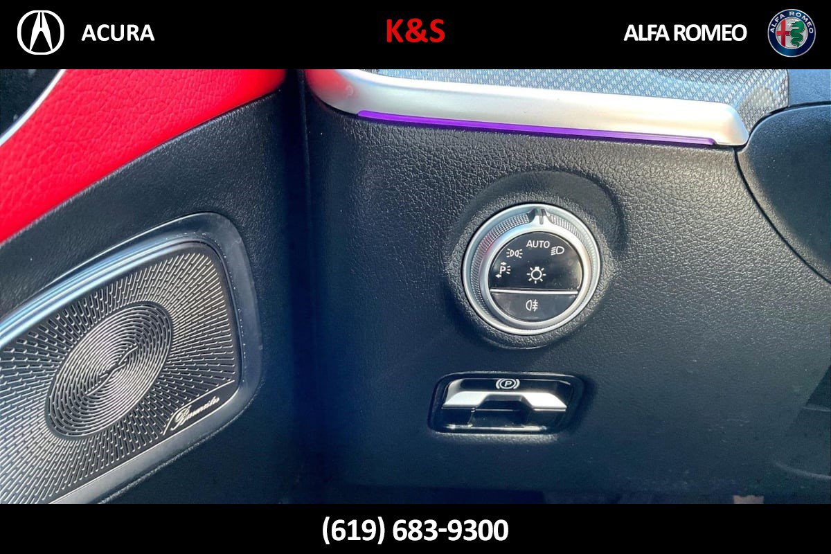Used 2025 Mercedes-Benz C 300 Sedan image 36