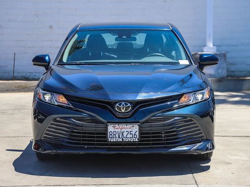 Certified 2020 Toyota Camry LE FWD image 2