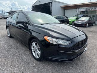 Used 2018 Ford Fusion SE w/ Fusion SE Technology Package image 1