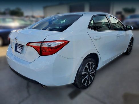 Used 2015 Toyota Corolla LE FWD image 8