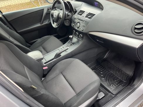 Used 2013 MAZDA MAZDA3 i Touring image 11