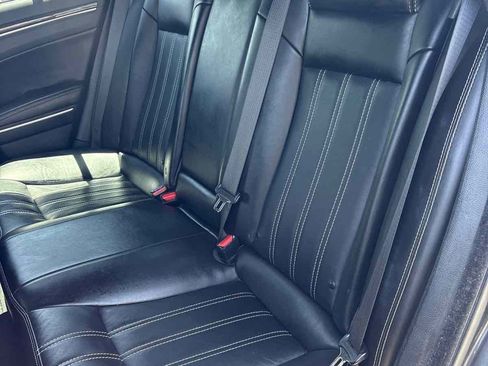 Used 2021 Chrysler 300 S RWD image 15