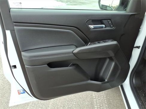 New 2026 GMC Canyon Elevation image 13