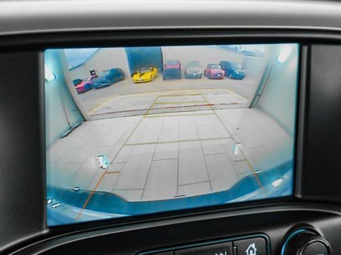 Used 2018 GMC Sierra 1500 SLE w/ SLE Value Package image 19