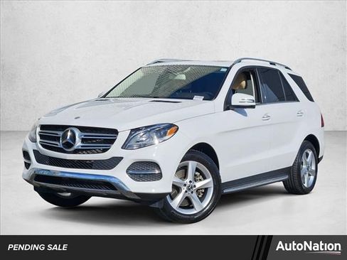 Used 2019 Mercedes-Benz GLE 400 4MATIC image 1