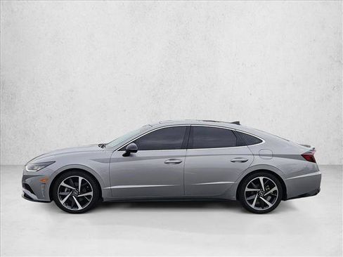 Used 2023 Hyundai Sonata SEL Plus FWD image 9