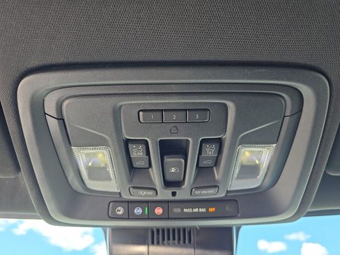 New 2026 Chevrolet Silverado 1500 High Country AWD/4WD image 20