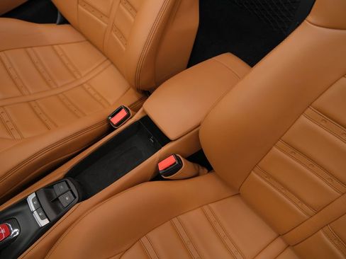 Used 2018 Ferrari 488 Spider RWD image 27