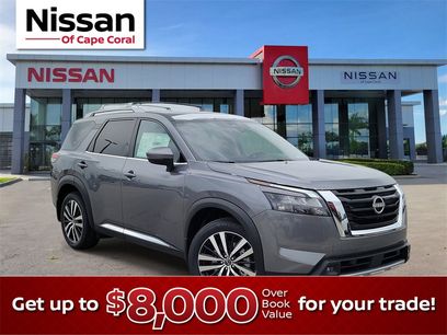 New 2025 Nissan Pathfinder Platinum w/ Cargo Package