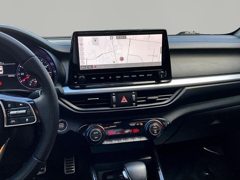 Used 2024 Kia Forte GT-Line image 9