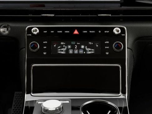 New 2026 Genesis GV80 2.5T RWD image 15
