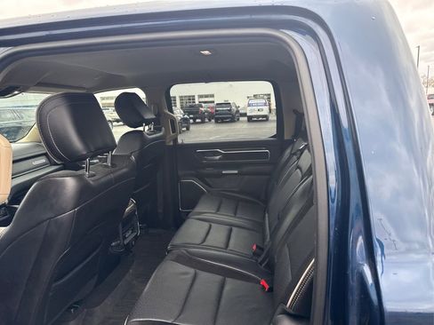Used 2019 RAM 1500 Laramie AWD/4WD image 20