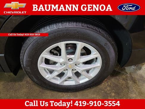 Used 2024 Chevrolet Equinox LT FWD image 28