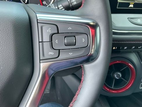 Used 2025 Chevrolet Blazer RS image 25