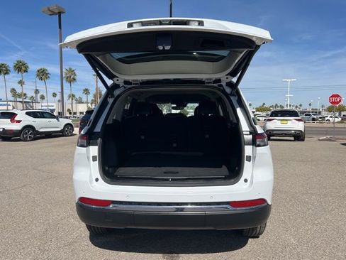 Used 2023 Jeep Grand Cherokee Limited w/ Trailer Tow Prep Group (B) image 23