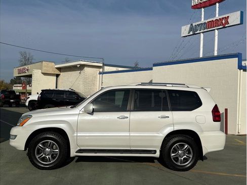 Used 2009 Lexus GX 470 image 17