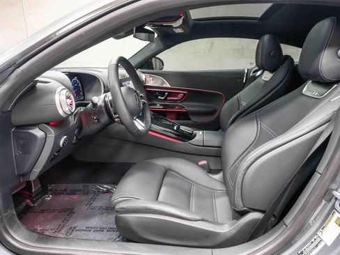 Used 2025 Mercedes-Benz AMG GT 43 image 19