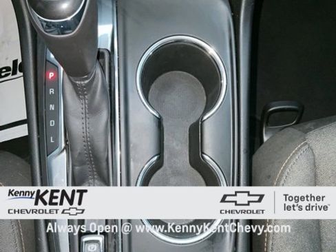 Used 2019 Chevrolet Equinox LT w/ Driver Convenience Package image 26