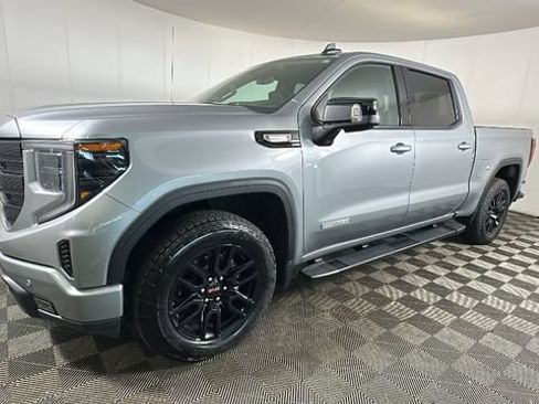Used 2024 GMC Sierra 1500 Elevation w/ Elevation Premium Package AWD/4WD image 6