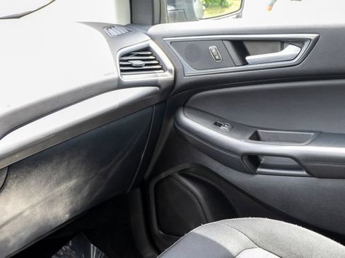 Used 2023 Ford Edge SE AWD/4WD image 30