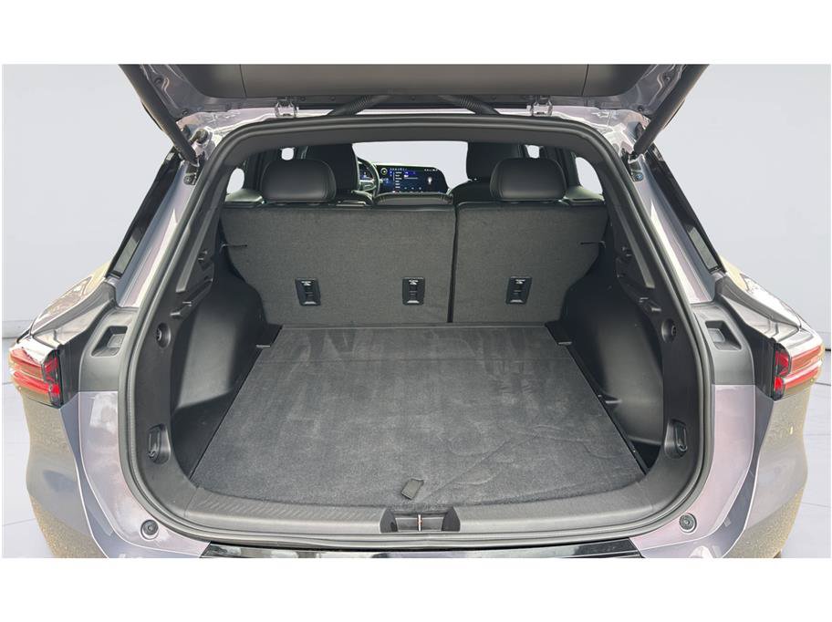 Used 2024 Chevrolet Equinox EV LT FWD image 14