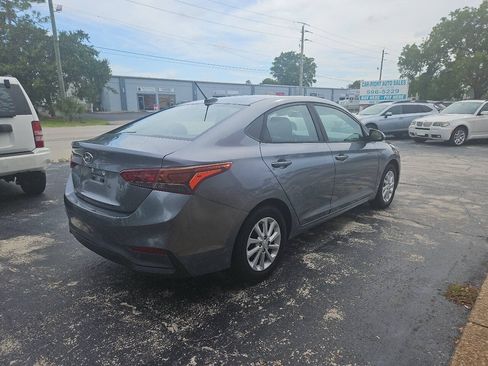 Used 2018 Hyundai Accent SEL FWD image 5