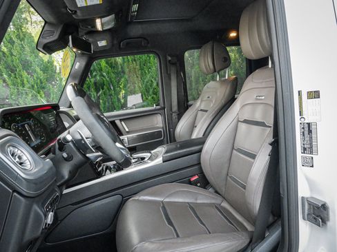 Used 2024 Mercedes-Benz G 63 AMG 4MATIC image 16