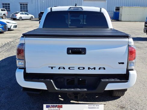 Used 2023 Toyota Tacoma TRD Sport w/ Black Out Package (TMS) image 24