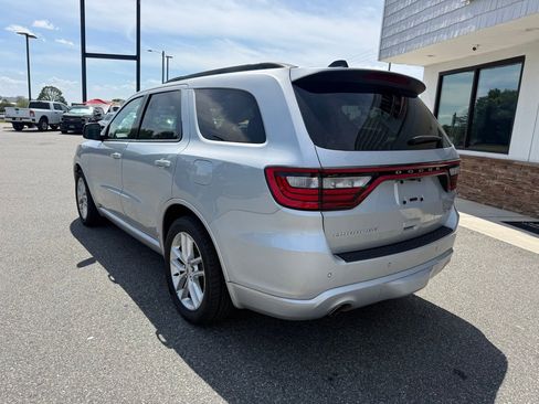 Used 2024 Dodge Durango GT RWD image 5