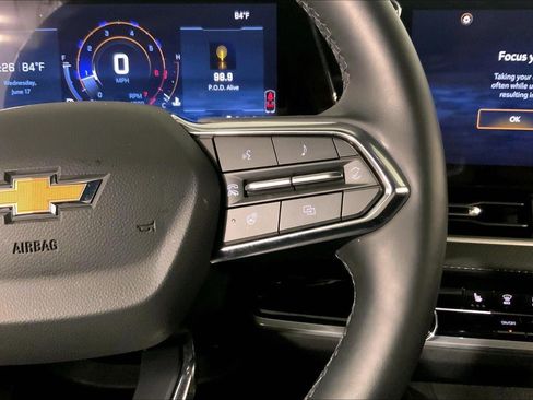 Used 2026 Chevrolet Equinox LT FWD image 20