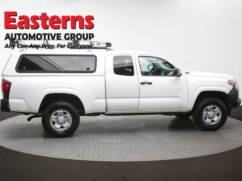 Used 2020 Toyota Tacoma SR RWD image 41