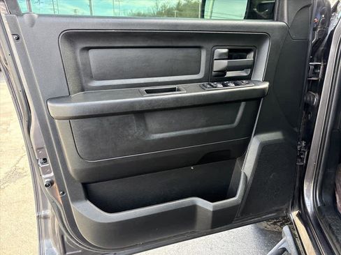 Used 2019 RAM 1500 Express w/ Express Value Package image 20