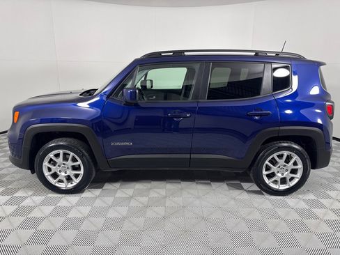 Used 2019 Jeep Renegade Latitude w/ Cold Weather Group image 8