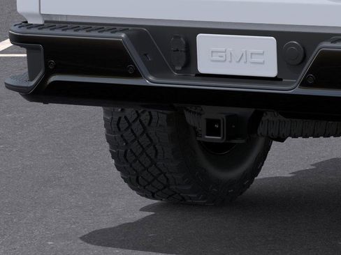 New 2026 GMC Sierra 2500 AT4X image 15