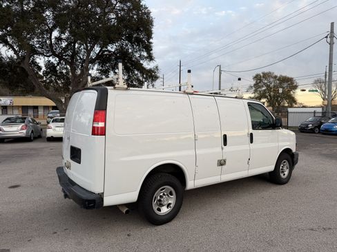 Used 2019 Chevrolet Express 2500 w/ Driver Convenience Package image 4