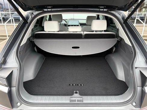 Used 2023 Hyundai Ioniq 5 Limited image 22