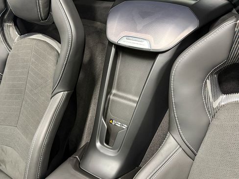 Used 2024 Chevrolet Corvette Stingray Premium Cpe w/ Stealth Interior Trim Package image 33