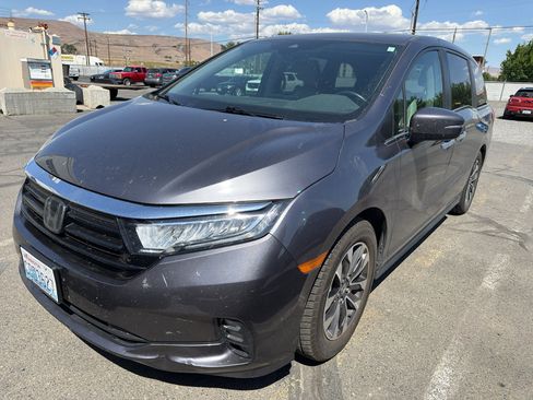 Used 2022 Honda Odyssey EX-L image 2